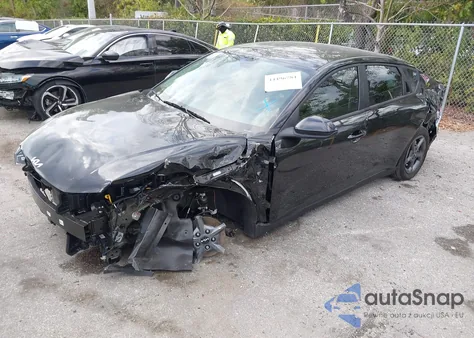 2026 Kia K4 Lxs z USA, uszkodzony, nr VIN 3KPFT4DE9TE269429